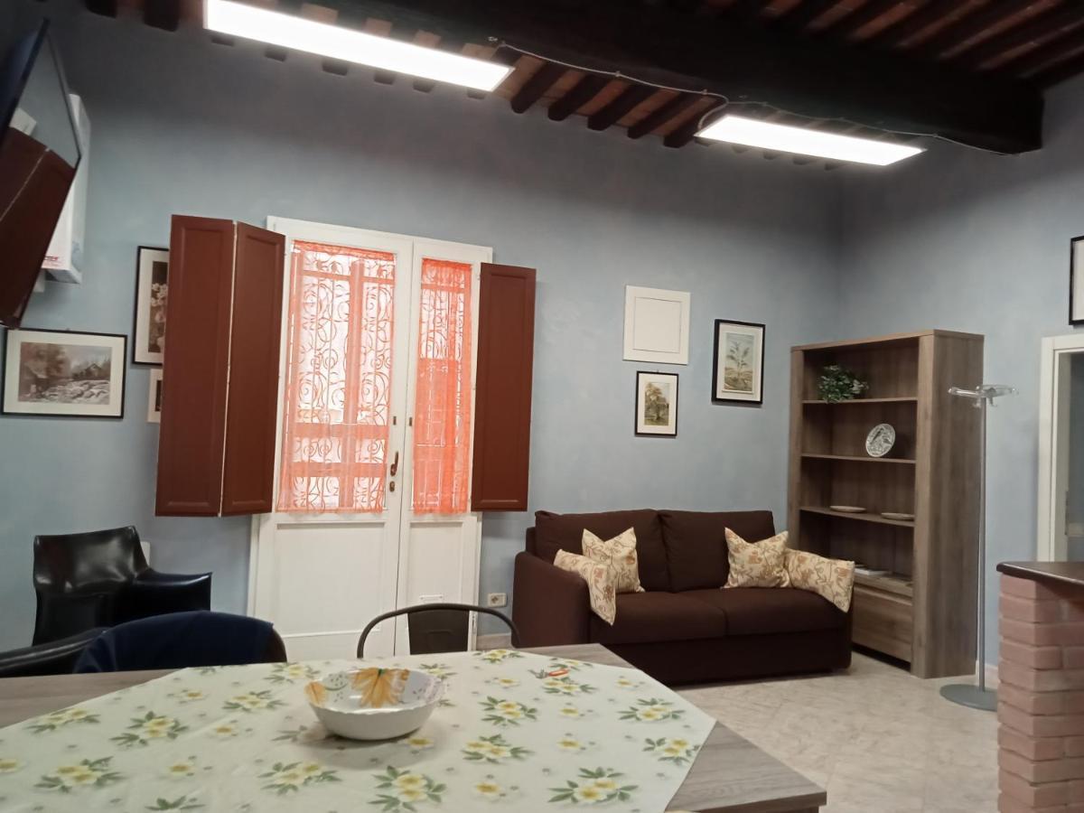 הוילה רוקסטראדה La Grotta Nel Borgo מראה חיצוני תמונה